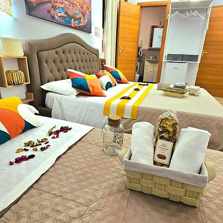 Bed and breakfast A Casa Simpatia Roma - Free Parking If You Book 4 Nights Extérieur photo
