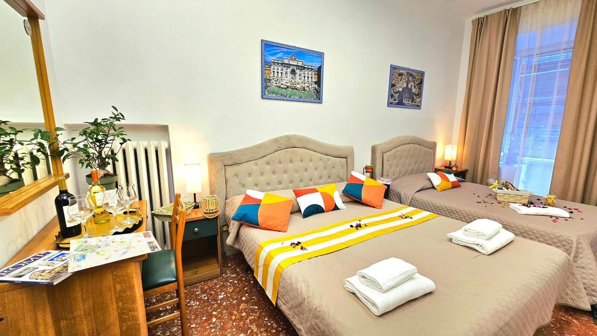 Bed and breakfast A Casa Simpatia Roma - Free Parking If You Book 4 Nights Extérieur photo
